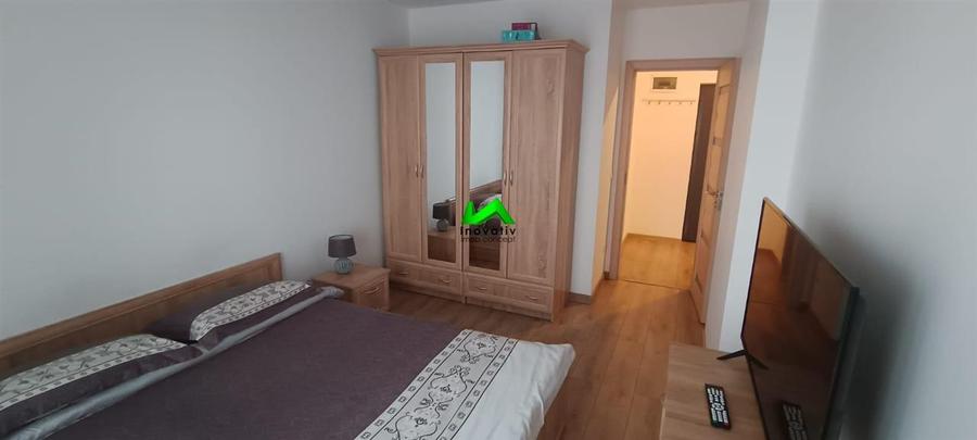 Apartament cu 2 camere decomandat, mobilat în Central