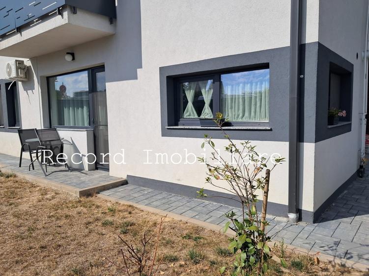Apartament cu 2 camere semidecomandat în Aurel Vlaicu