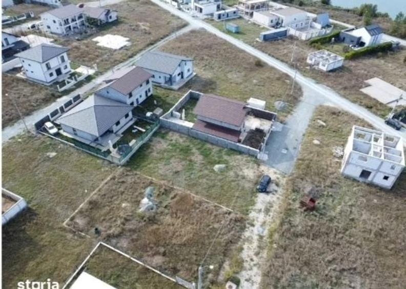 Teren Construcții intravilan de 400 mp, în Agigea
