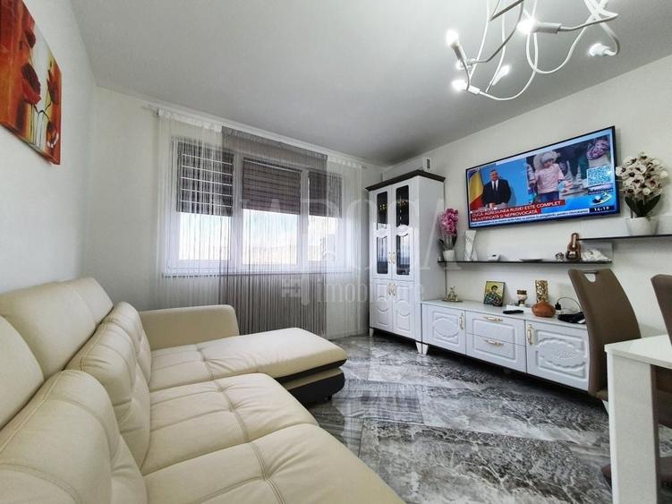 Apartament cu 3 camere semidecomandat în Florești — fotografia 2