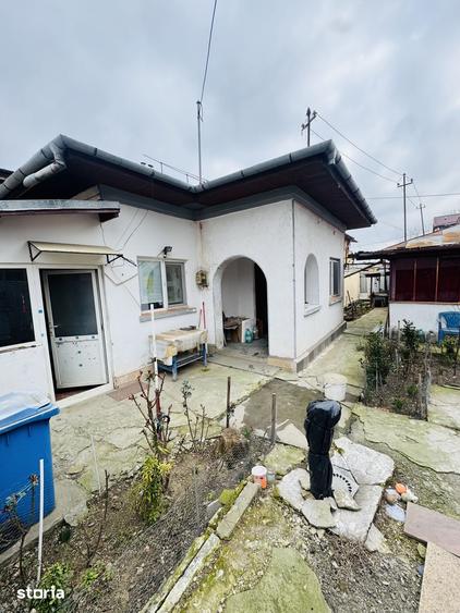 Casă cu 3 camere cu Teren 227 Mp în Industriilor