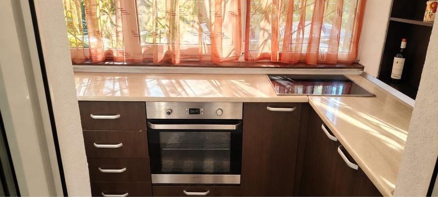 Apartament cu 2 camere decomandat în Valea Ialomiței