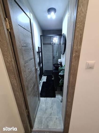 Apartament cu 2 camere în Micro 5