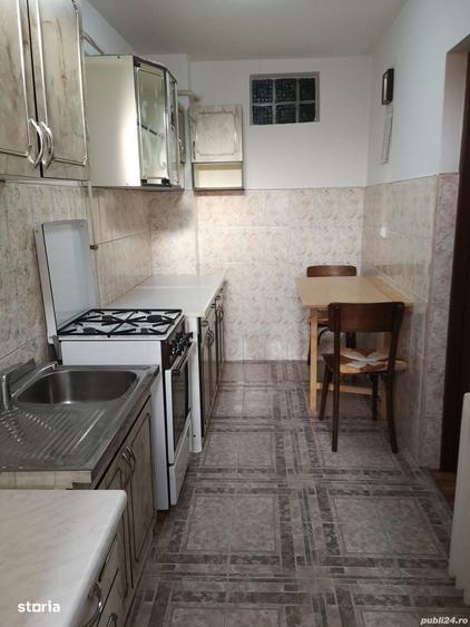 Apartament cu 3 camere decomandat în George Enescu