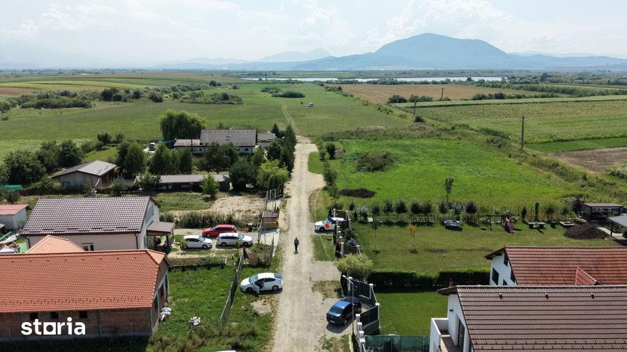 CASA PE PARTER DE VANZARE IN HALCHIU TEREN 680 MP - 7