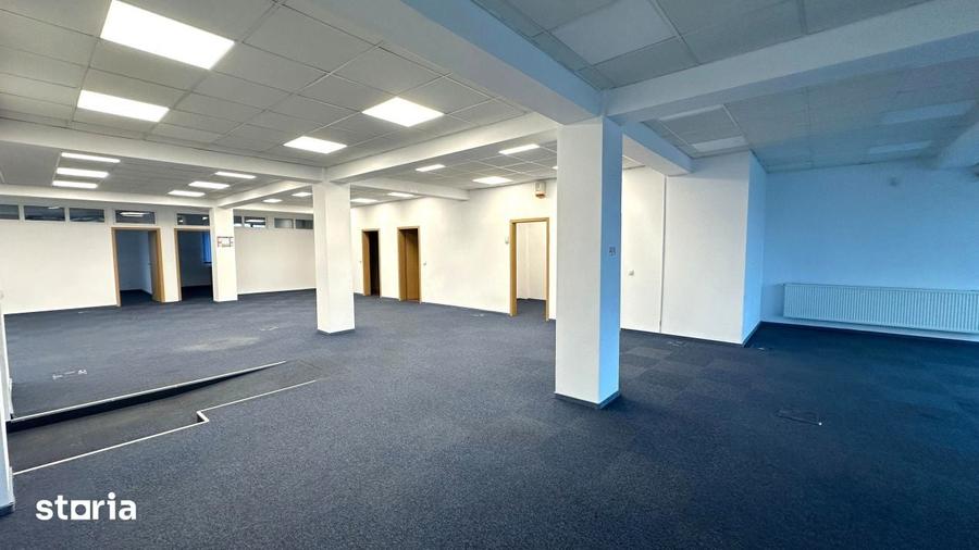 Apartament cu 3 camere în Calea Dumbrăvii
