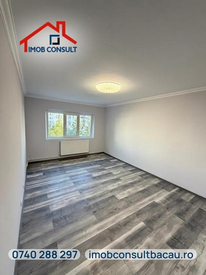 Apartament cu 2 camere decomandat în Banca Națională