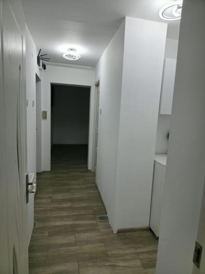 Spațiu comercial, de 43 mp, în Patria