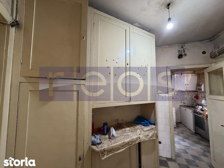 Apartament cu 5 camere în Victoriei
