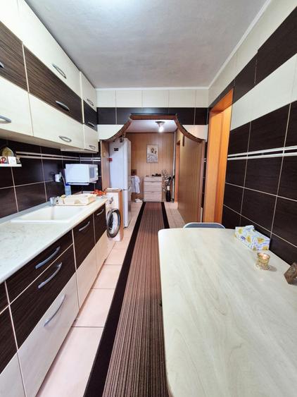 Apartament cu 2 camere decomandat, mobilat în Inel II
