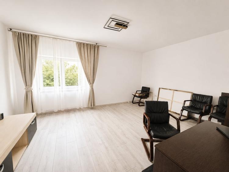 Casă individuală cu 5 camere cu Canalizare în Bragadiru