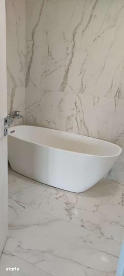 Apartament cu 4 camere în Zorilor