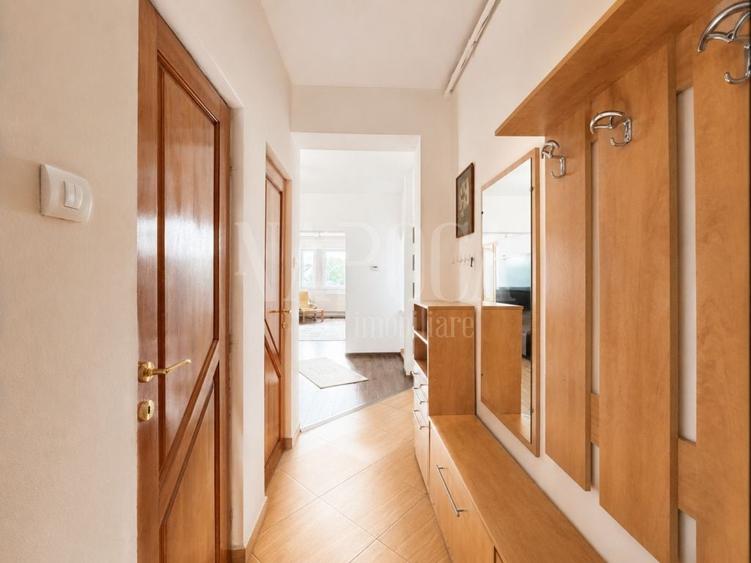 Apartament cu 4 camere semidecomandat în Zorilor