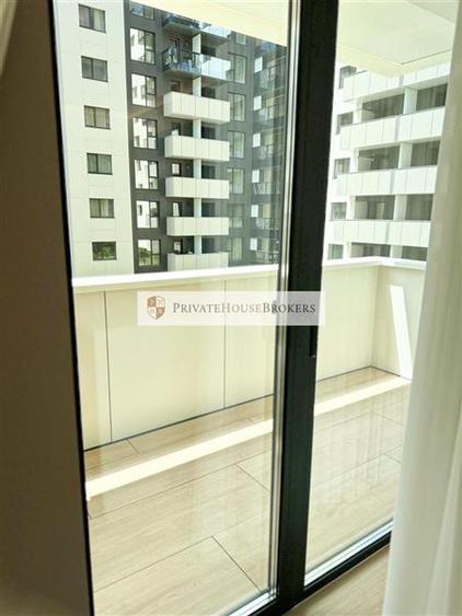 Apartament cu 2 camere semidecomandat, mobilat în Pipera