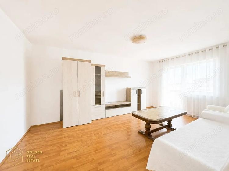 Apartament cu 3 camere decomandat în Aradul Nou