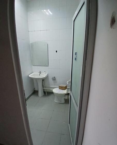 Spațiu comercial, de 85 mp, în Central