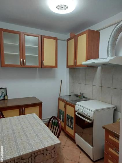 Apartament cu 2 camere decomandat în Mărăței