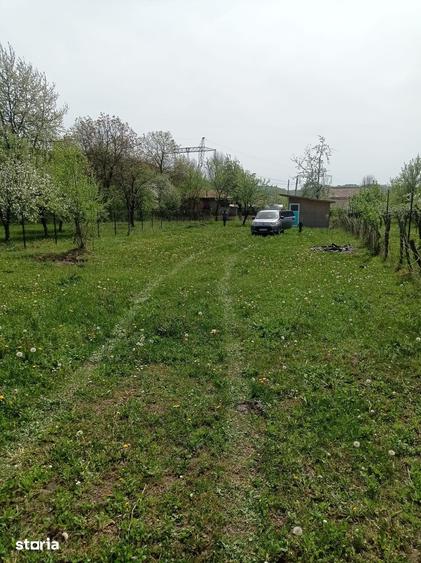 Teren de 718 mp, în Brebu