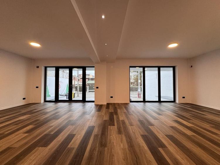 Spațiu comercial, de 130 mp, în Popoveni