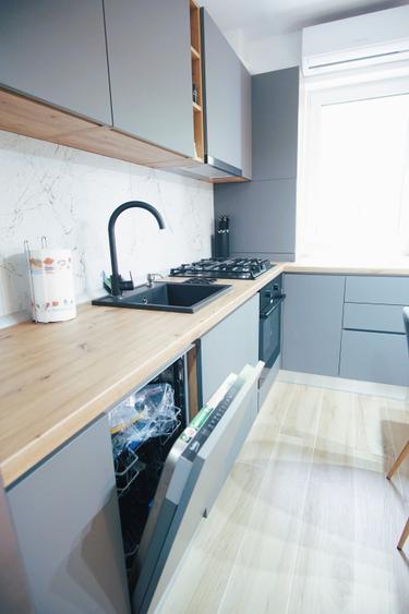Apartament cu 2 camere semidecomandat în 13 Septembrie