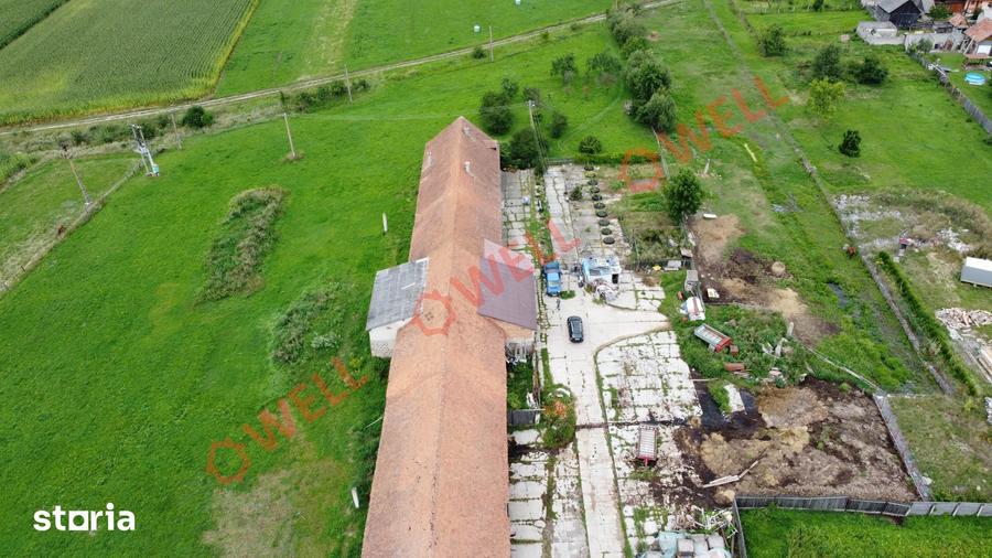 Casă cu 6 camere cu Teren 4831 Mp în Bixad