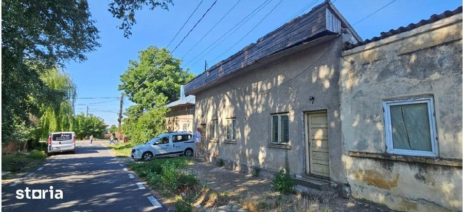 Casă cu 3 camere cu Teren 49 Mp în Balaciu