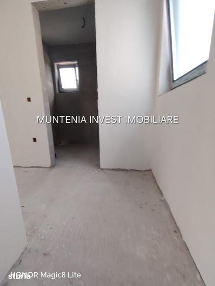 Casă cu 4 camere cu Teren 308 Mp în Moșoaia