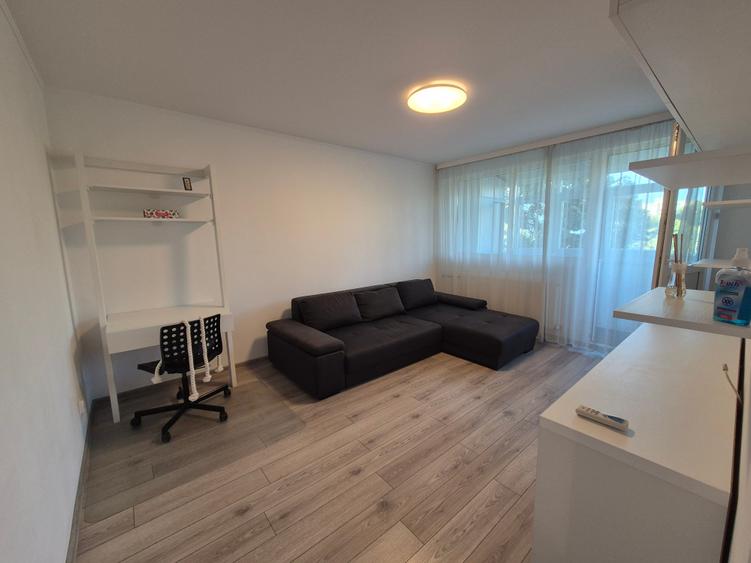 Apartament cu 2 camere decomandat în Drumul Taberei