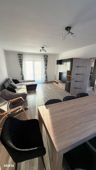 Casă cu 4 camere cu Teren 250 Mp în Central