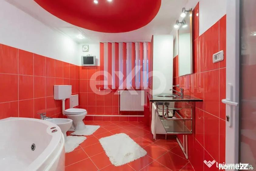 Casă cu 6 camere cu Teren 265 Mp în Mărgineni