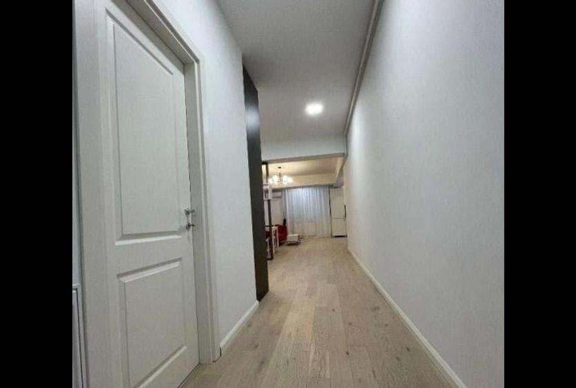 Apartament cu 3 camere semidecomandat, mobilat în Herăstrău