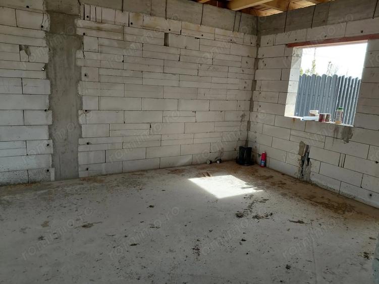 Casă cu Teren 386 Mp în Vasile Alecsandri