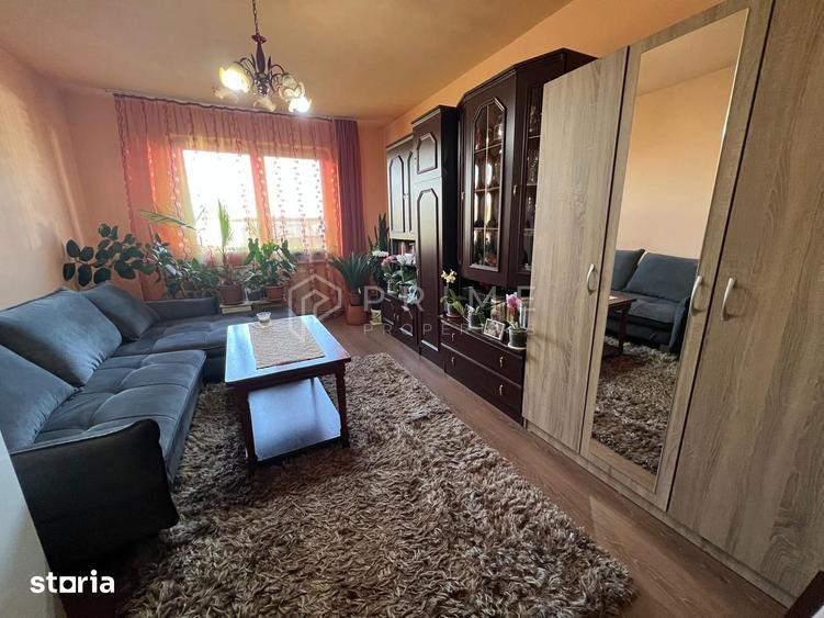 Apartament cu 3 camere decomandat în Sângeorgiu de Mureș