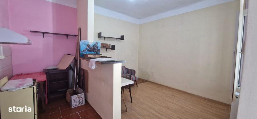 Apartament cu 2 camere decomandat în Ultracentral