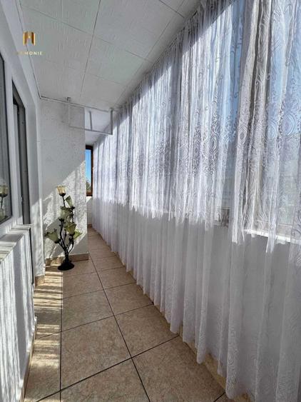 Apartament cu 3 camere decomandat în Năvodari Tabără