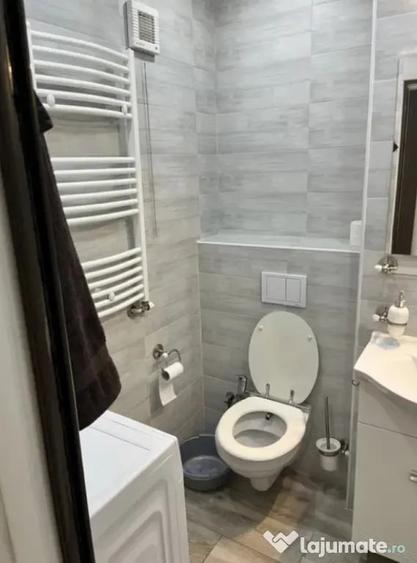 Garsonieră decomandată în Gării