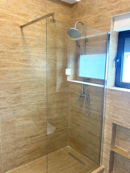 Apartament cu 3 camere în Aviatorilor