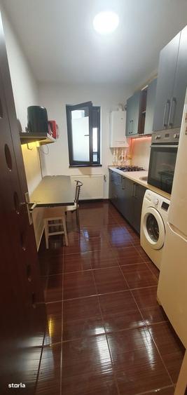 Apartament cu 2 camere decomandat, mobilat în Central
