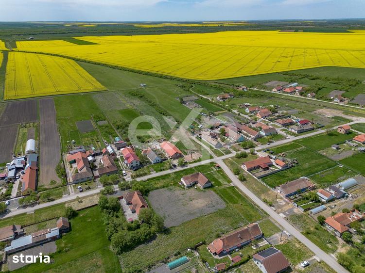 Teren de 1448 mp, în Nițchidorf