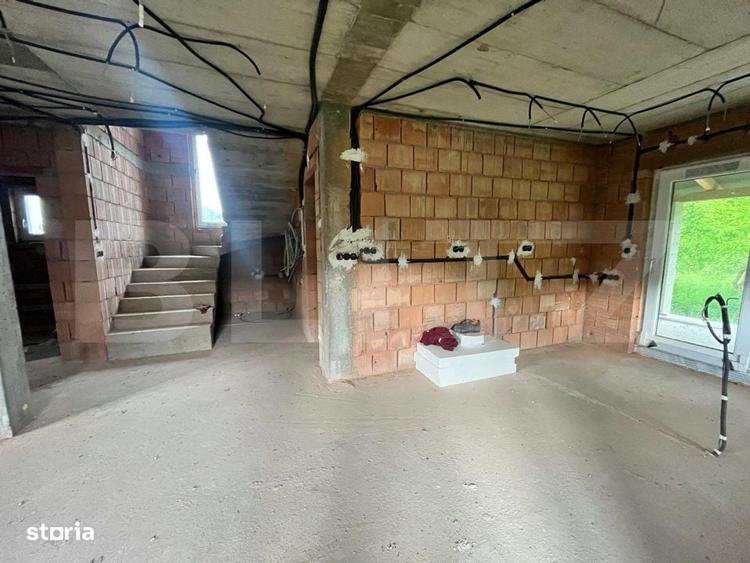 Casă cu 4 camere în Arcalia