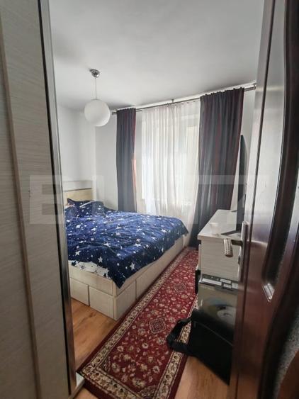 Apartament cu 4 camere decomandat, mobilat în Independenței