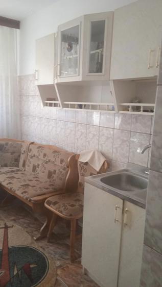 Apartament cu 2 camere decomandat în Micro 20