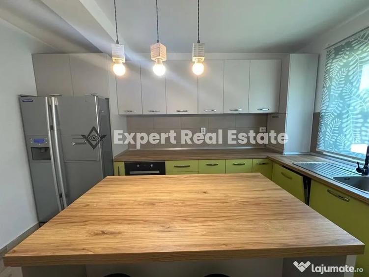 Casă cu 4 camere cu Teren 300 Mp în Central
