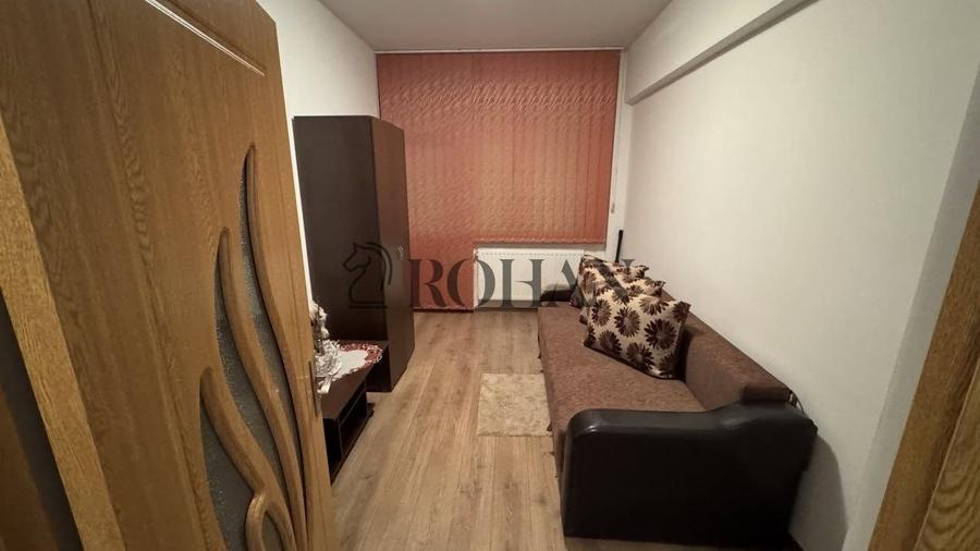 Apartament cu 4 camere decomandat, mobilat în Central
