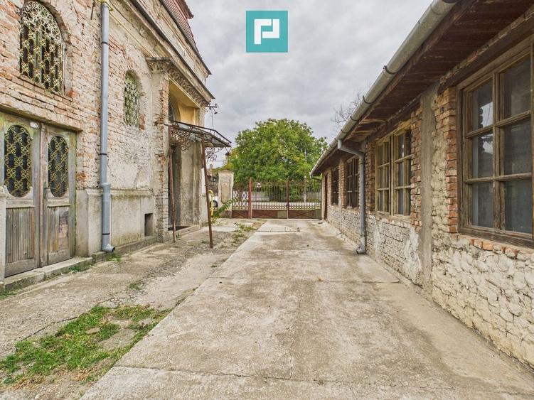 Spațiu industrial, de 82 mp, în Periam