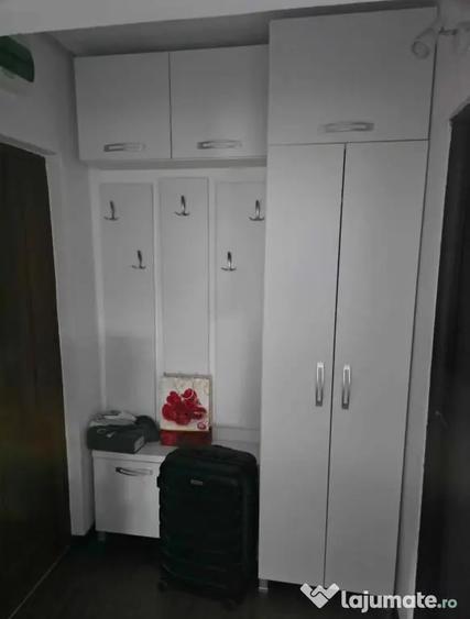 Apartament cu 3 camere decomandat în Gării