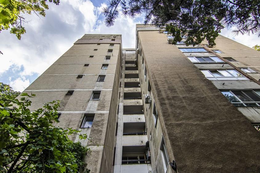 Apartament cu 2 camere decomandat, mobilat în Drumul Taberei