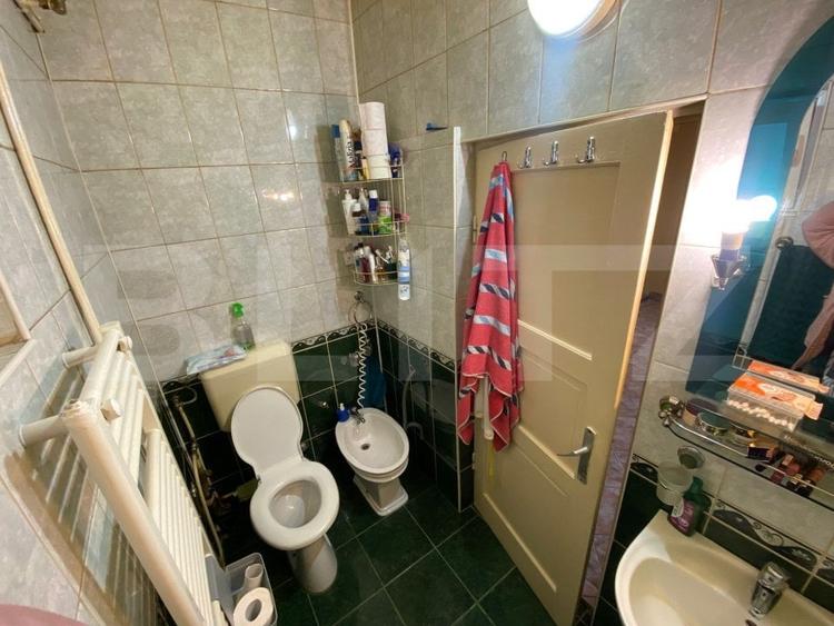 Casă individuală cu 3 camere cu Canalizare în Dâmbul Rotund
