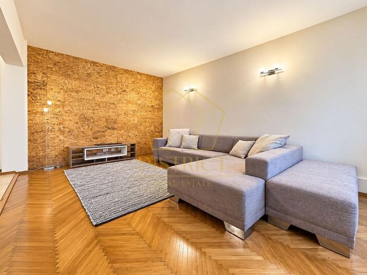 Apartament cu 3 camere decomandat, mobilat în Aradului