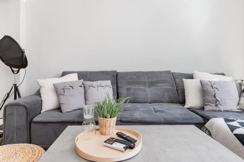 Apartament cu 3 camere decomandat în Iancului